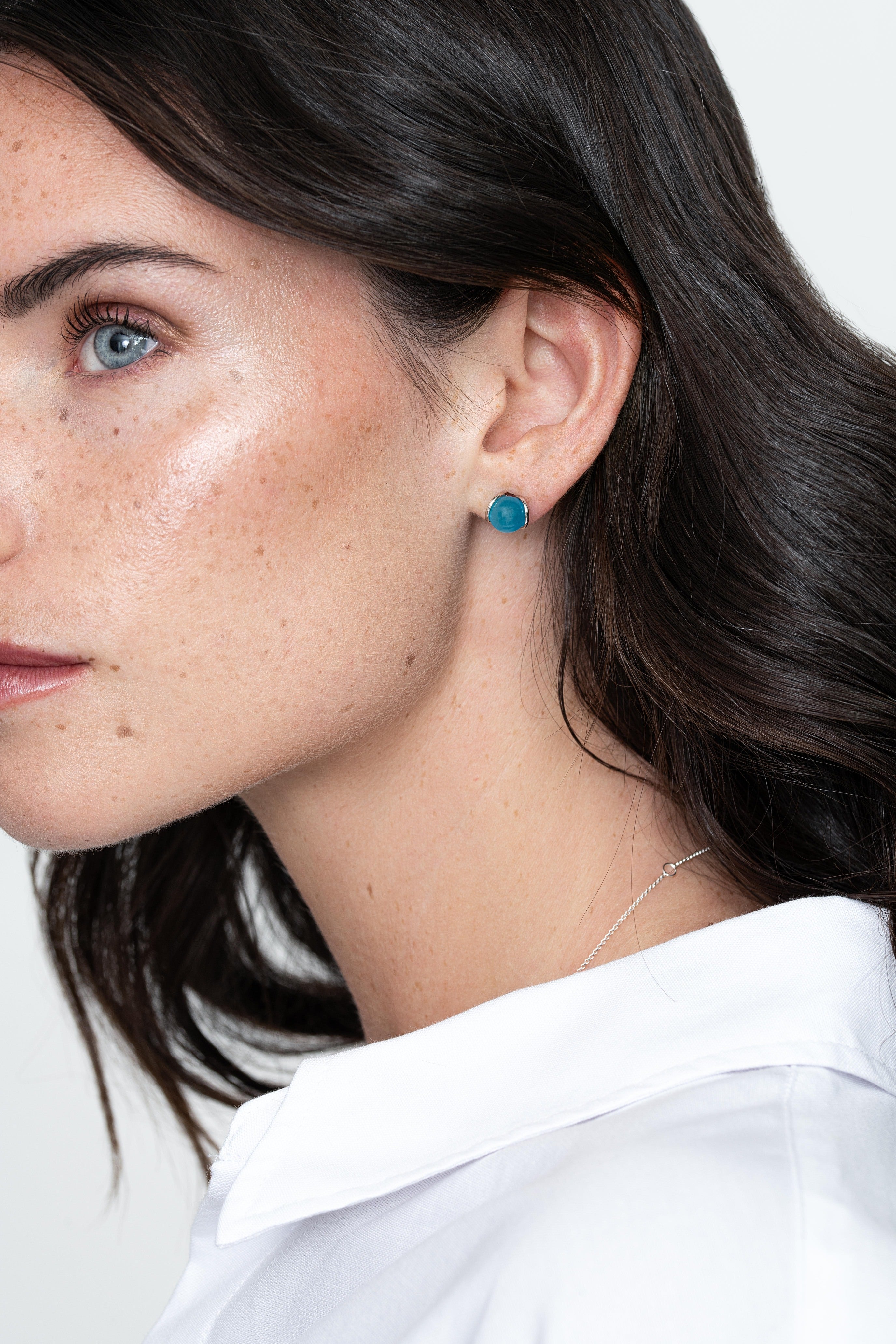 Photo mannequin boucle d oreille pierre bleue bijou interchangeable interchangeable